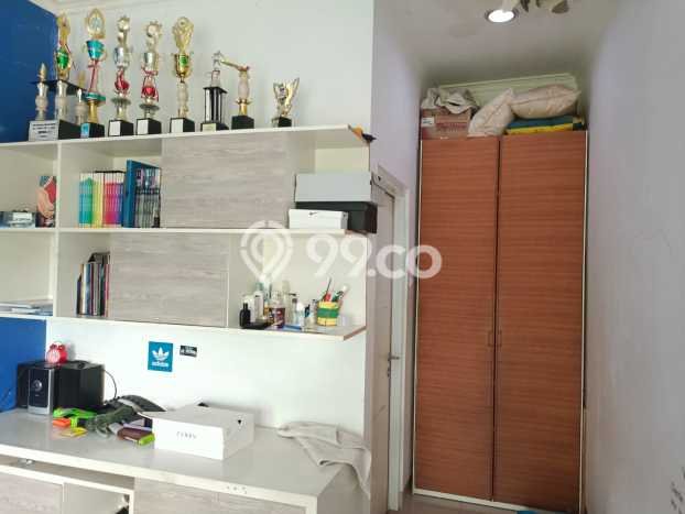 Ready to Use! Luxury House LT 225m2 Desain Elegan di Bintaro Ready to Use! Luxury House LT 225m2 Desain Elegan di Bintaro