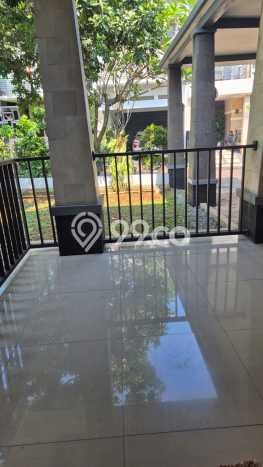 Dijual Rumah Mewah Elegan Dengan View Eksklusif di Bintaro, Tangerang Selatan Dijual Rumah Mewah Elegan Dengan View Eksklusif di Bintaro, Tangerang Selatan