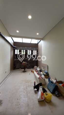 Rumah Luxury Modern Tanpa Renovasi di Bintaro Tangerang Selatan Rumah Luxury Modern Tanpa Renovasi di Bintaro Tangerang Selatan