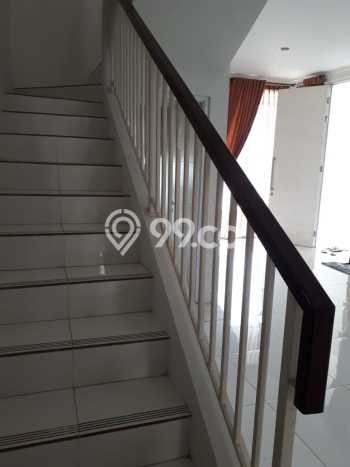 Jarang Ada! Rumah Kontrakan 3 Kamar Nyaman Siap Huni Bintaro Jarang Ada! Rumah Kontrakan 3 Kamar Nyaman Siap Huni Bintaro