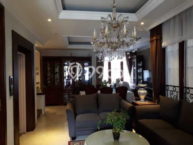 Dijual Rumah Elit Exclusive di Cilandak, Jakarta Selatan Dijual Rumah Elit Exclusive di Cilandak, Jakarta Selatan