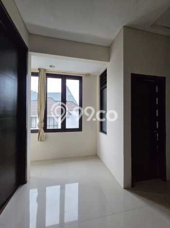 Dijual Rumah 3 Kamar Lokasi Ideal Bagus dan Strategis di Jagakarsa Dijual Rumah 3 Kamar Lokasi Ideal Bagus dan Strategis di Jagakarsa