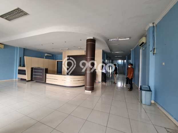 Ruko bagus disewakan di Karawang Barat Karawang dengan LB 1100m2 harga sewa terbaik Ruko bagus disewakan di Karawang Barat Karawang dengan LB 1100m2 harga sewa terbaik
