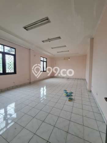Ruko bagus disewakan di Karawang Barat Karawang dengan LB 1100m2 harga sewa terbaik Ruko bagus disewakan di Karawang Barat Karawang dengan LB 1100m2 harga sewa terbaik