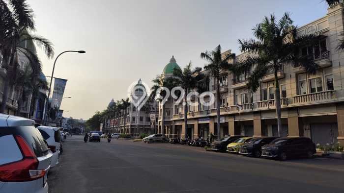 Ruko Disewa di Karawang Barat, Karawang, LT 75m2 / LB 225m2 Ruko Disewa di Karawang Barat, Karawang, LT 75m2 / LB 225m2