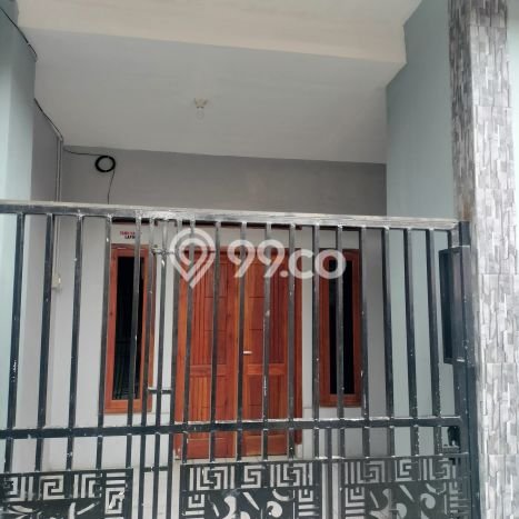 For Sale Rumah 5 Kamar Lokasi Ideal Bagus dan Strategis di Karawang Barat For Sale Rumah 5 Kamar Lokasi Ideal Bagus dan Strategis di Karawang Barat
