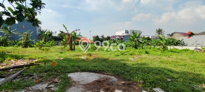 Dijual Tanah di Jakarta Timur, Luas 3065m2 SHM Dijual Tanah di Jakarta Timur, Luas 3065m2 SHM