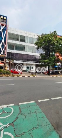 Unit Kantor disewakan di Kebayoran Baru Jakarta Selatan dengan LT 625m2 / LB 1400m2 Unit Kantor disewakan di Kebayoran Baru Jakarta Selatan dengan LT 625m2 / LB 1400m2