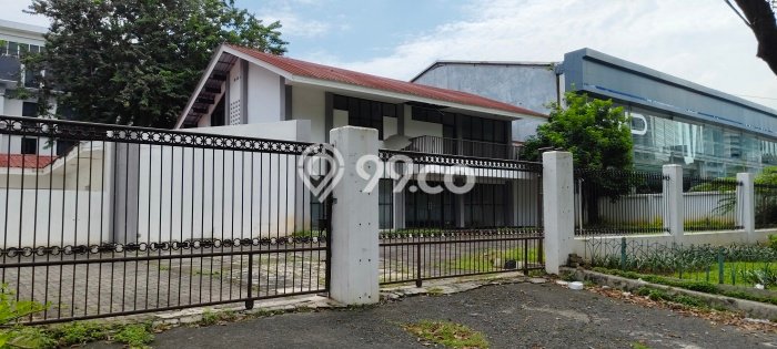 Kantor Dijual di Palmerah LT 2180m2, LB 1262m2 untuk Investasi Kantor Dijual di Palmerah LT 2180m2, LB 1262m2 untuk Investasi