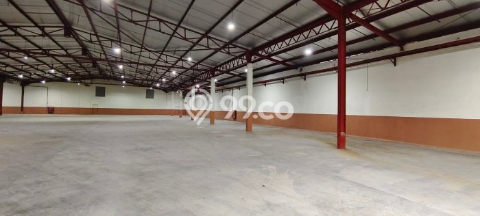 Unit Gudang Paling Strategis di Cimanggis Depok dengan LB 2170m2 Unit Gudang Paling Strategis di Cimanggis Depok dengan LB 2170m2
