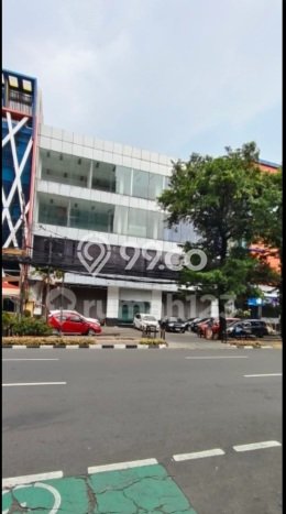 Unit Kantor disewakan di Kebayoran Baru Jakarta Selatan dengan LT 625m2 / LB 1400m2 Unit Kantor disewakan di Kebayoran Baru Jakarta Selatan dengan LT 625m2 / LB 1400m2