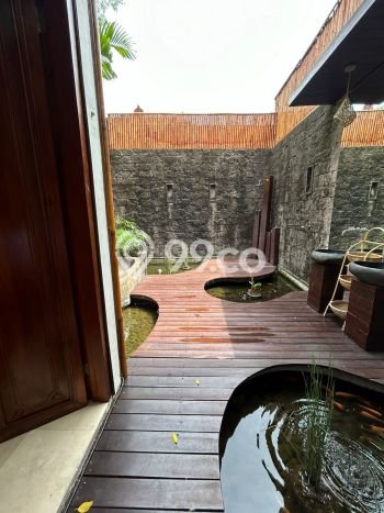 Rumah Elit Modern Tanpa Renovasi di Petitenget Badung Rumah Elit Modern Tanpa Renovasi di Petitenget Badung