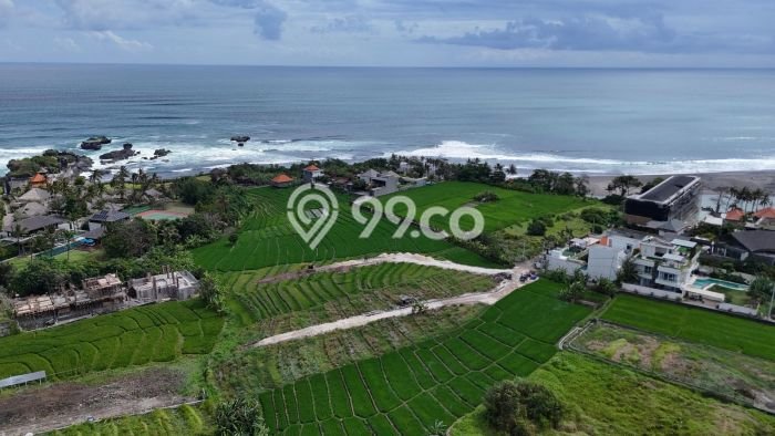 PRIME LOCATION! Tanah di , Luas 2100m2m², Ideal untuk Investasi PRIME LOCATION! Tanah di , Luas 2100m2m², Ideal untuk Investasi