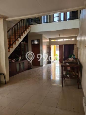For Sale Rumah 3 Kamar Lokasi Strategis Nyaman dan Strategis di Ciputat For Sale Rumah 3 Kamar Lokasi Strategis Nyaman dan Strategis di Ciputat