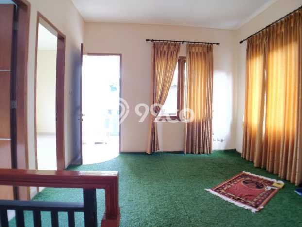 Rumah Mewah LB 450m2 Siap Pakai Desain Elegan di Setiabudi, Bandung Rumah Mewah LB 450m2 Siap Pakai Desain Elegan di Setiabudi, Bandung