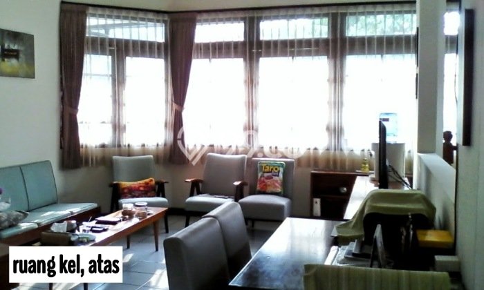 Jual Rumah Mewah Elegan Dengan View Cantik di Sayap Dago, Bandung Jual Rumah Mewah Elegan Dengan View Cantik di Sayap Dago, Bandung