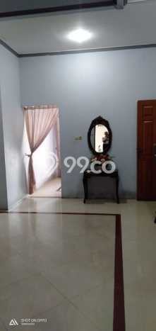 Rumah Mewah LB 311m2 Siap Pakai Desain Elegan di Jemursari, Surabaya Rumah Mewah LB 311m2 Siap Pakai Desain Elegan di Jemursari, Surabaya