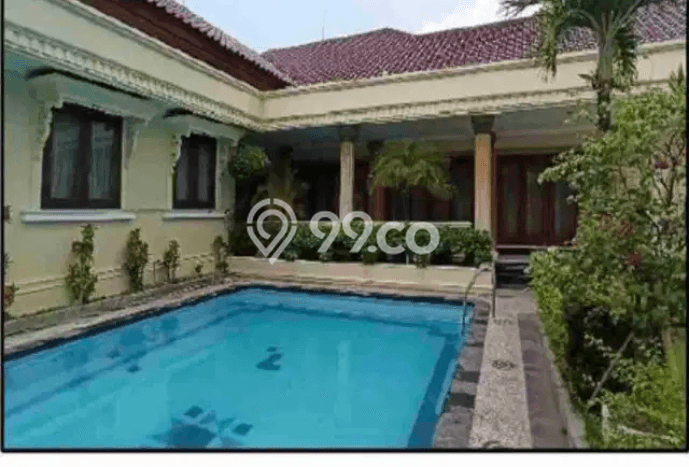 Rumah Mewah Dijual LT 1410m2 di Wonocolo, Surabaya Rumah Mewah Dijual LT 1410m2 di Wonocolo, Surabaya