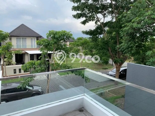 Rumah Elit Modern Siap Huni di Graha Surabaya Rumah Elit Modern Siap Huni di Graha Surabaya