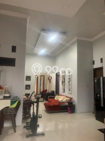 Rumah Luas Asri 3 KT Siap Huni di Lidah Kulon Surabaya Rumah Luas Asri 3 KT Siap Huni di Lidah Kulon Surabaya