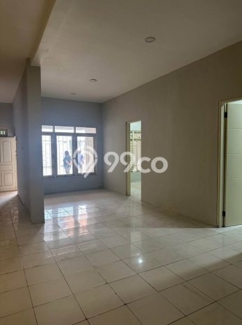 Lokasi strategis! Rumah siap huni disewakan di Wiyung LB 250m2 Lokasi strategis! Rumah siap huni disewakan di Wiyung LB 250m2
