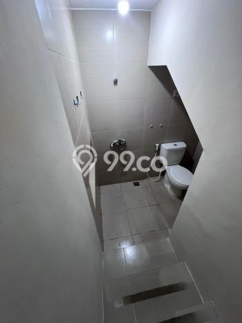 Disewakan! Rumah 2 Kamar Tidur &
2 Kamar Mandi di Citraland, Surabaya Disewakan! Rumah 2 Kamar Tidur &
2 Kamar Mandi di Citraland, Surabaya