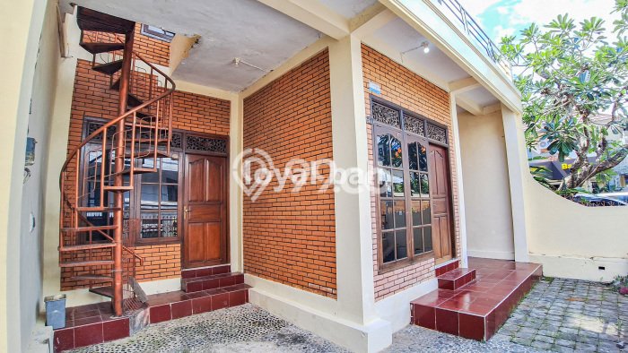 Jual Rumah Minimalis Bagus Punya 6 KT di Kuta Badung SHM Jual Rumah Minimalis Bagus Punya 6 KT di Kuta Badung SHM