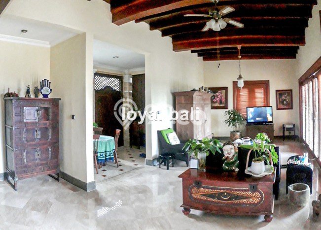 Vila Kawasan , Luas 5540m2m², Akses ke Pusat Kota Vila Kawasan , Luas 5540m2m², Akses ke Pusat Kota