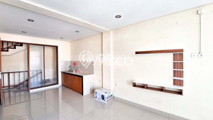 Ruko Kawasan Bisnis Kawasan Gatot Subroto, Luas 204m², Mainroad Ruko Kawasan Bisnis Kawasan Gatot Subroto, Luas 204m², Mainroad