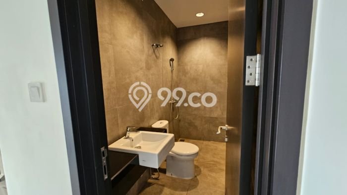 Rumah Elit Modern Tanpa Renovasi di Metland Menteng Jakarta Timur Rumah Elit Modern Tanpa Renovasi di Metland Menteng Jakarta Timur