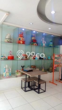 Ruko Bagus Dijual LB 132m2 Lokasi Strategis Jakarta Timur Area Cocok untuk Berbisnis Ruko Bagus Dijual LB 132m2 Lokasi Strategis Jakarta Timur Area Cocok untuk Berbisnis
