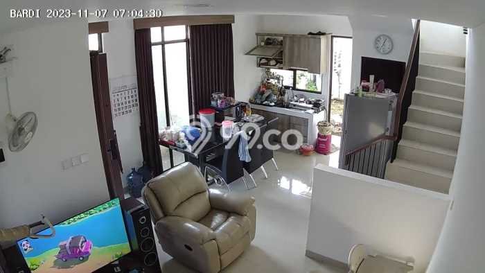 Dijual Cepat Rumah Favorit Siap Huni LB 140m2 di Cakung, Jakarta Timur Dijual Cepat Rumah Favorit Siap Huni LB 140m2 di Cakung, Jakarta Timur