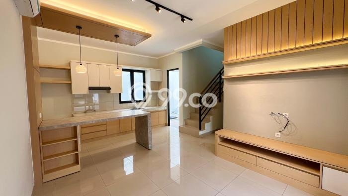 Dijual Hunian Rumah Terawat 3 Kamar di Summarecon Crown Gading, Bekasi Dijual Hunian Rumah Terawat 3 Kamar di Summarecon Crown Gading, Bekasi