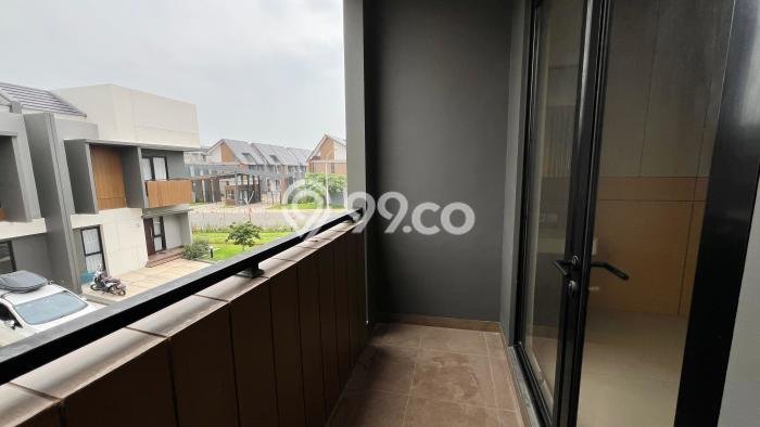 Dijual Hunian Rumah Terawat 3 Kamar di Summarecon Crown Gading, Bekasi Dijual Hunian Rumah Terawat 3 Kamar di Summarecon Crown Gading, Bekasi