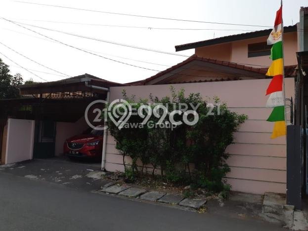For Sale! Premium House LT 307m2 Desain Elegan di Kemanggisan For Sale! Premium House LT 307m2 Desain Elegan di Kemanggisan