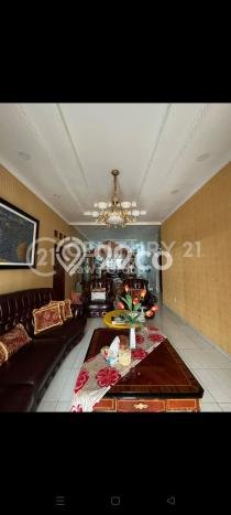 Ready to Use! Luxury House LT 535m2 Desain Elegan di Kemang Ready to Use! Luxury House LT 535m2 Desain Elegan di Kemang