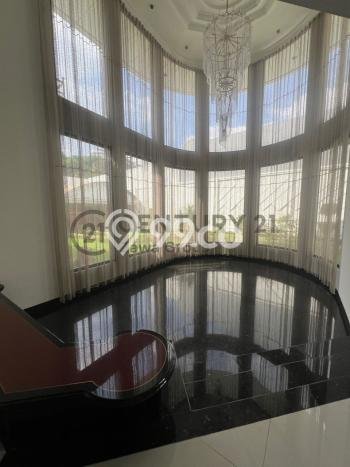 Rumah Elit LB 800m2 Siap Pakai Desain Elegan di Kemanggisan, Jakarta Barat Rumah Elit LB 800m2 Siap Pakai Desain Elegan di Kemanggisan, Jakarta Barat