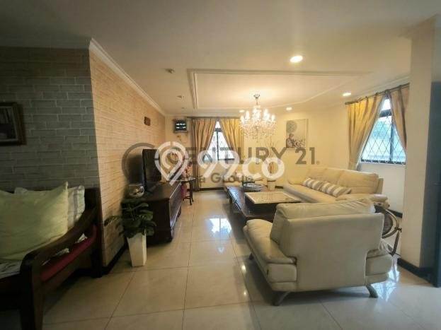 Dijual Rumah Mewah Elegan Dengan View Cantik di Duri Kepa, Jakarta Barat Dijual Rumah Mewah Elegan Dengan View Cantik di Duri Kepa, Jakarta Barat