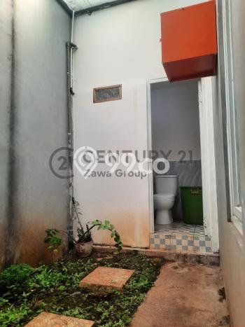 Ready to Use! Luxury House LT 145m2 Desain Elegan di Pondok Indah Ready to Use! Luxury House LT 145m2 Desain Elegan di Pondok Indah