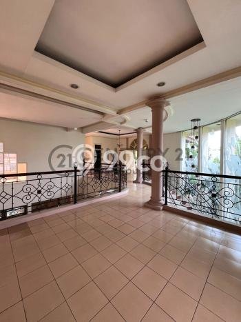 Jual Rumah Luas Megah Dengan View Eksklusif di Bintaro, Jakarta Selatan Jual Rumah Luas Megah Dengan View Eksklusif di Bintaro, Jakarta Selatan