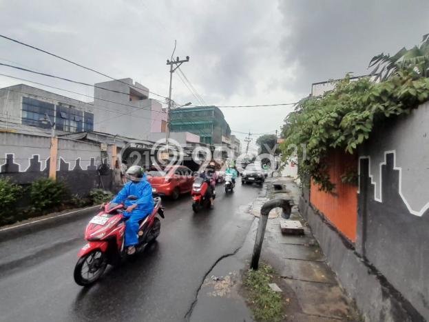 Rumah Eksklusif Best Area di Jakarta Barat, DKI Jakarta Rumah Eksklusif Best Area di Jakarta Barat, DKI Jakarta