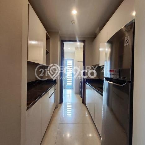 Hunian Apartemen High-Class untuk Dijual di Jakarta Barat dengan 3 BR & 3 Kamar Mandi Hunian Apartemen High-Class untuk Dijual di Jakarta Barat dengan 3 BR & 3 Kamar Mandi