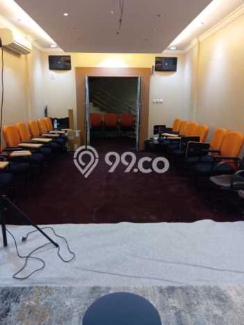 Ruko Dijual di Prime Area Jakarta Timur Luas 300m2 Ruko Dijual di Prime Area Jakarta Timur Luas 300m2