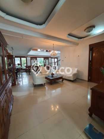 BEST PRICE! Rumah Premium area Bintaro, LT 360m² Bangunan 412m² BEST PRICE! Rumah Premium area Bintaro, LT 360m² Bangunan 412m²