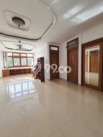 BEST PRICE! Rumah Premium area Bintaro, LT 360m² Bangunan 412m² BEST PRICE! Rumah Premium area Bintaro, LT 360m² Bangunan 412m²