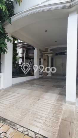 Hunian Mewah LB 300m2 Siap Huni Desain Elegan di Harapan Indah, Bekasi Hunian Mewah LB 300m2 Siap Huni Desain Elegan di Harapan Indah, Bekasi