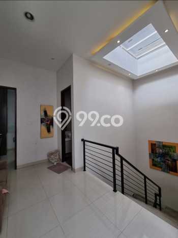 Rumah Mewah LB 187m2 Siap Huni Desain Elegan di Sunter, Jakarta Utara Rumah Mewah LB 187m2 Siap Huni Desain Elegan di Sunter, Jakarta Utara