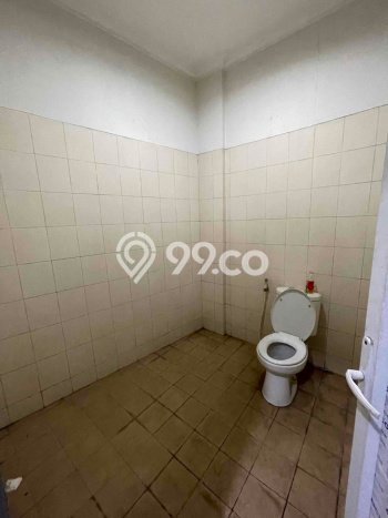 Unit Ruko Dijual di Jakarta Timur LT 76m2 & LB 302m2 Unit Ruko Dijual di Jakarta Timur LT 76m2 & LB 302m2