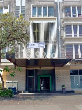 Ruko Dijual di Bekasi LT 247m2 & LB 855m2 Lokasi Terbaik! Ruko Dijual di Bekasi LT 247m2 & LB 855m2 Lokasi Terbaik!