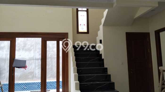 Siap Huni Rumah Mewah 4 Kamar di Serpong Dekat ke Mana Pun Siap Huni Rumah Mewah 4 Kamar di Serpong Dekat ke Mana Pun